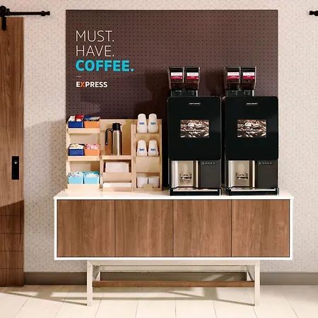 Holiday Inn Express Hotel And Suites Dfw-Grapevine By Ihg-2